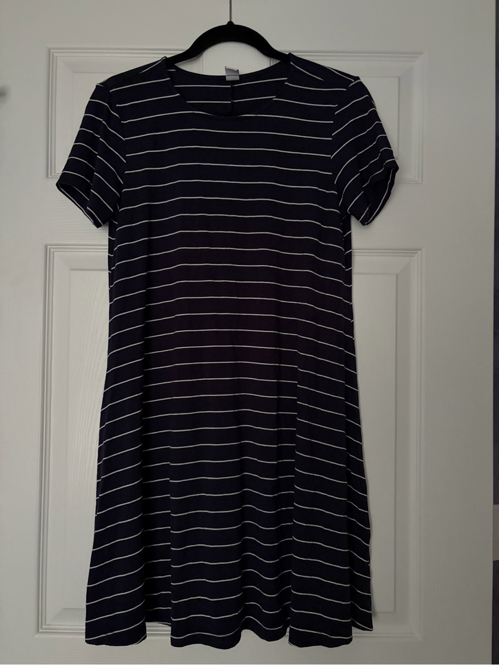 Old Navy White and Navy Striped Tee Dress